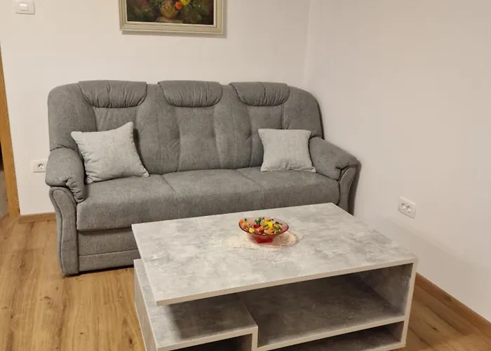 Lastovka * ليوبليانا